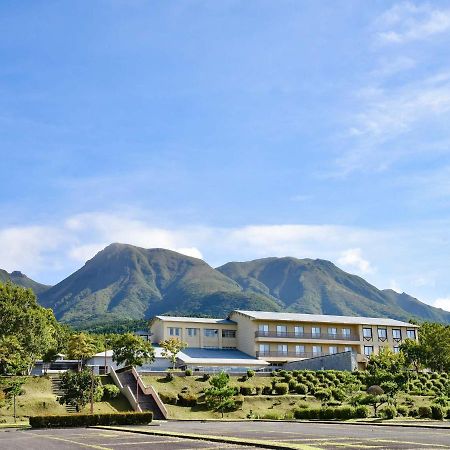 Kuju Kogen Hotel Taketa Bagian luar foto